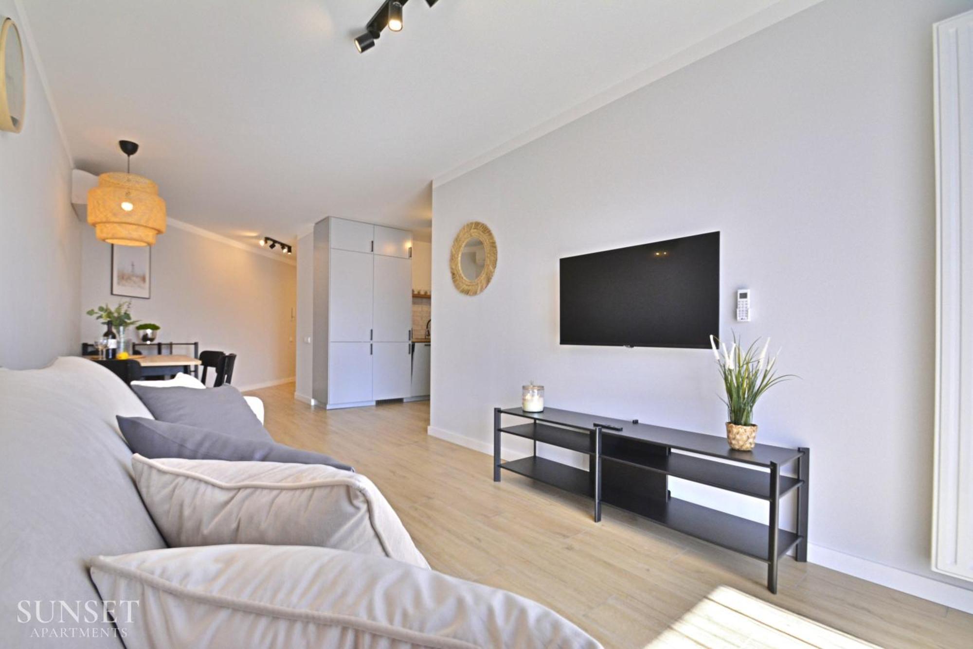 Sunset - Roosevelta - Premium - Garaz Swinoujscie